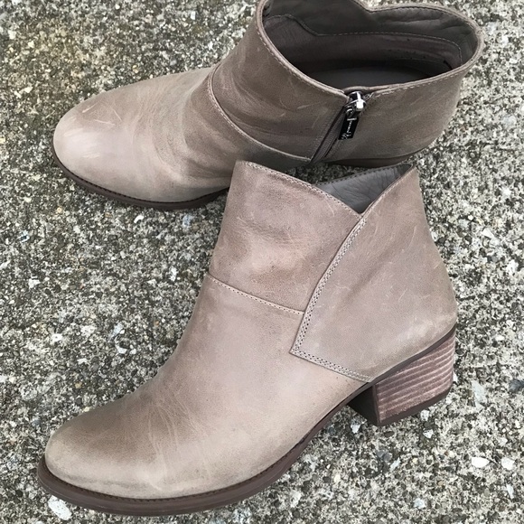 jessica simpson ankle boots